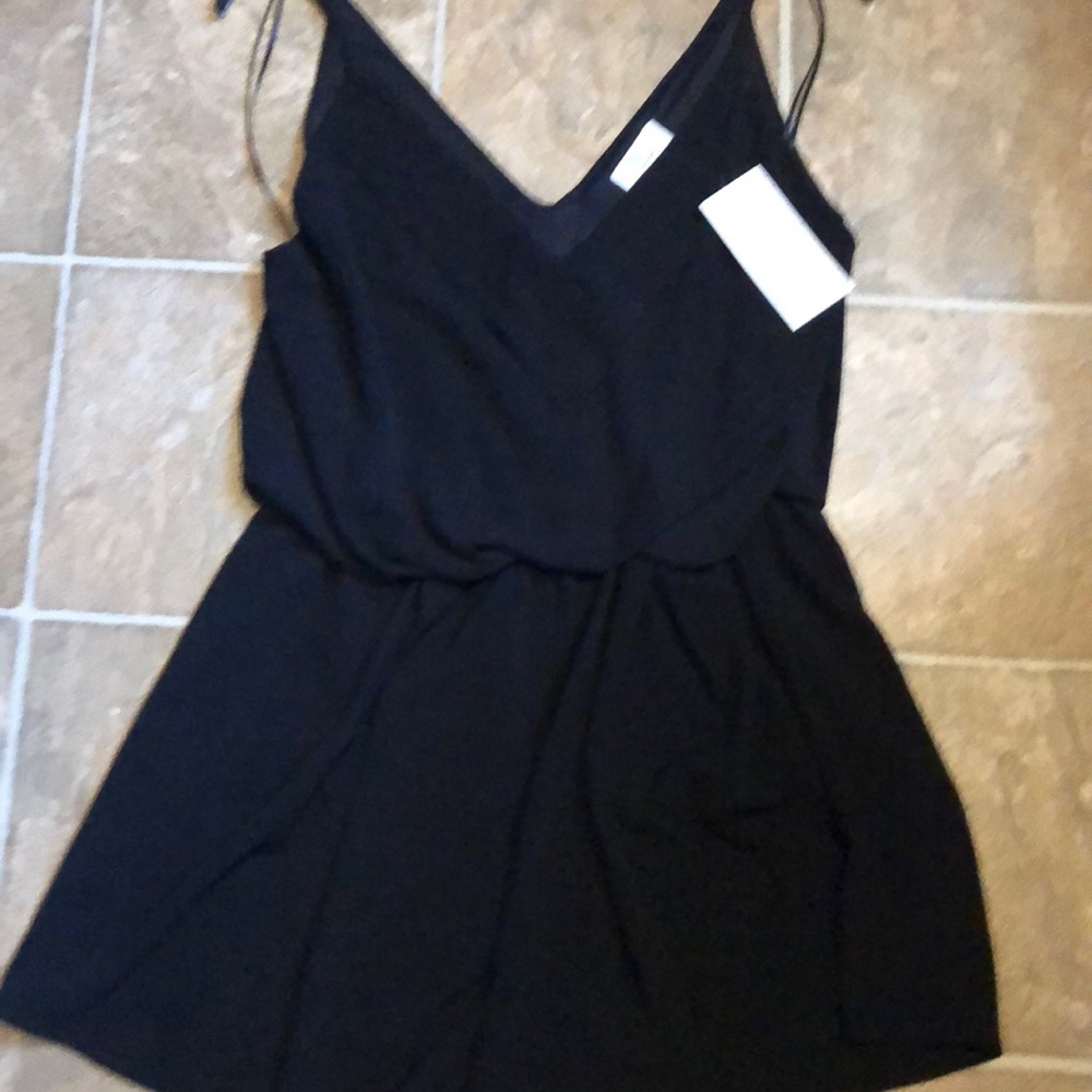 Black super cute summer romper size Large